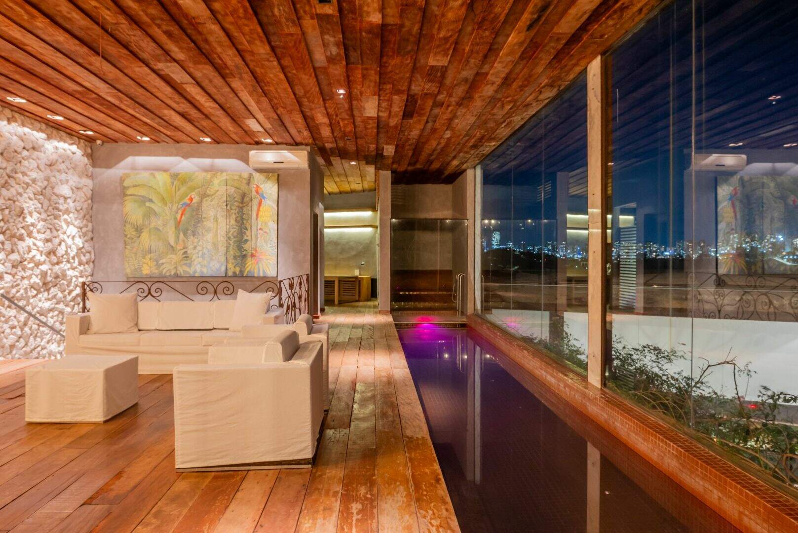 Casa à venda no Vale dos Cristais: 