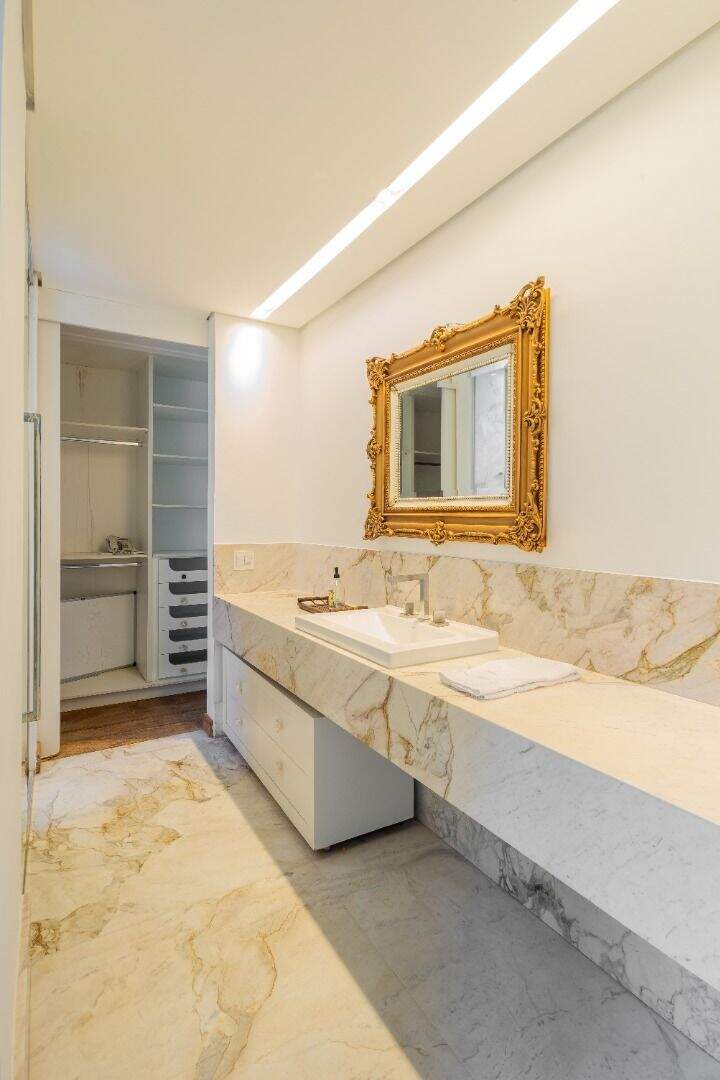 Casa à venda no Vale dos Cristais: 