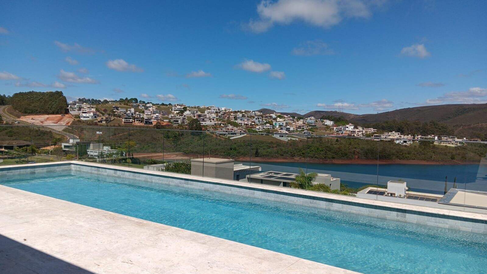 Casa à venda no Alphaville: 