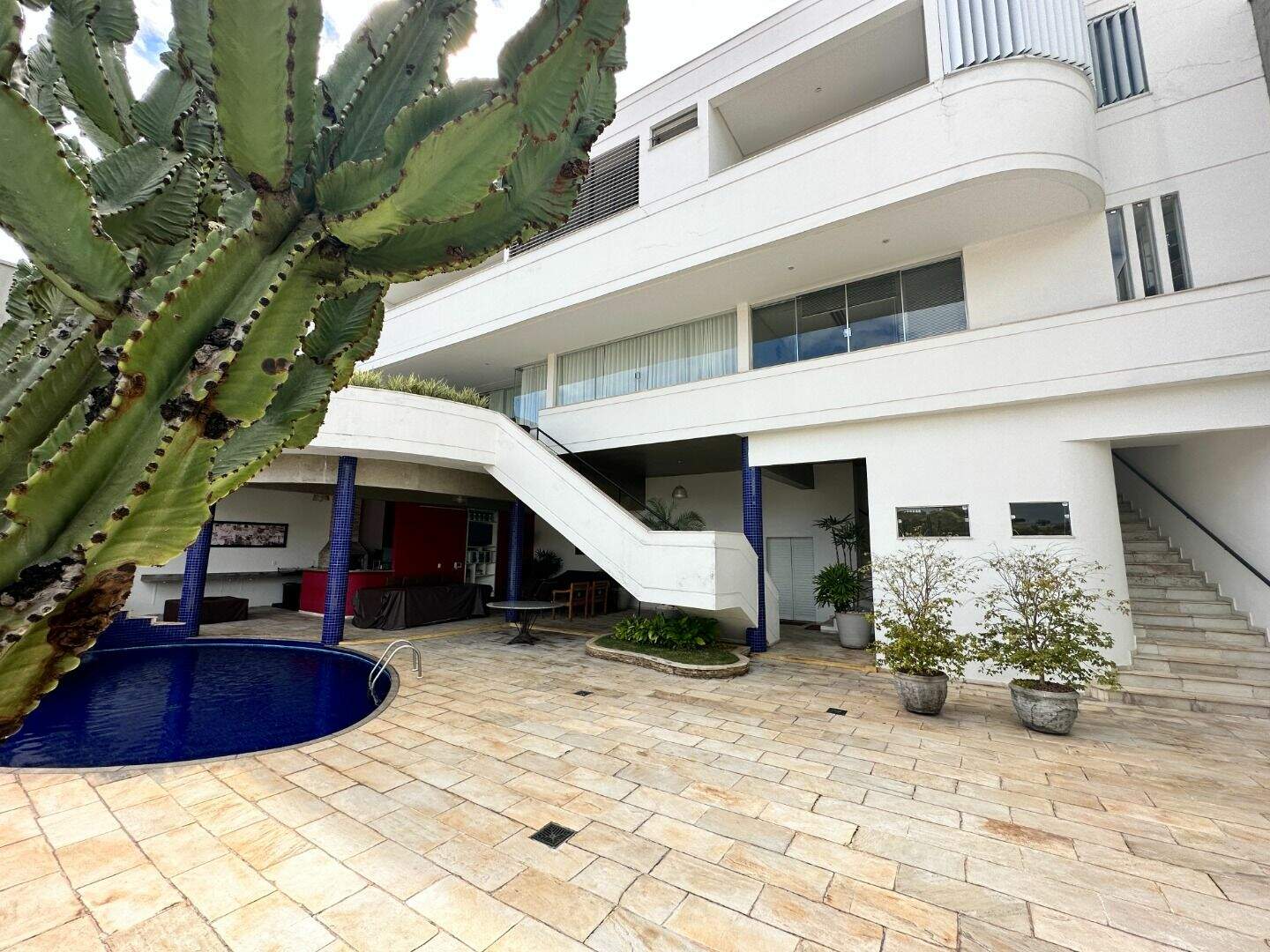 Casa à venda no Vila Paris: 