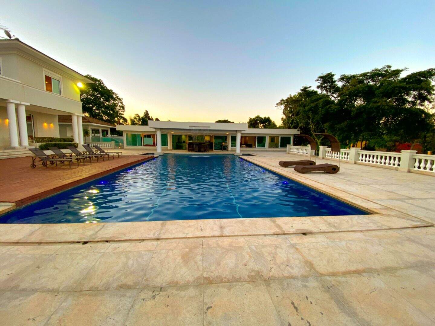 Casa à venda no Condomínio Miguelão: 