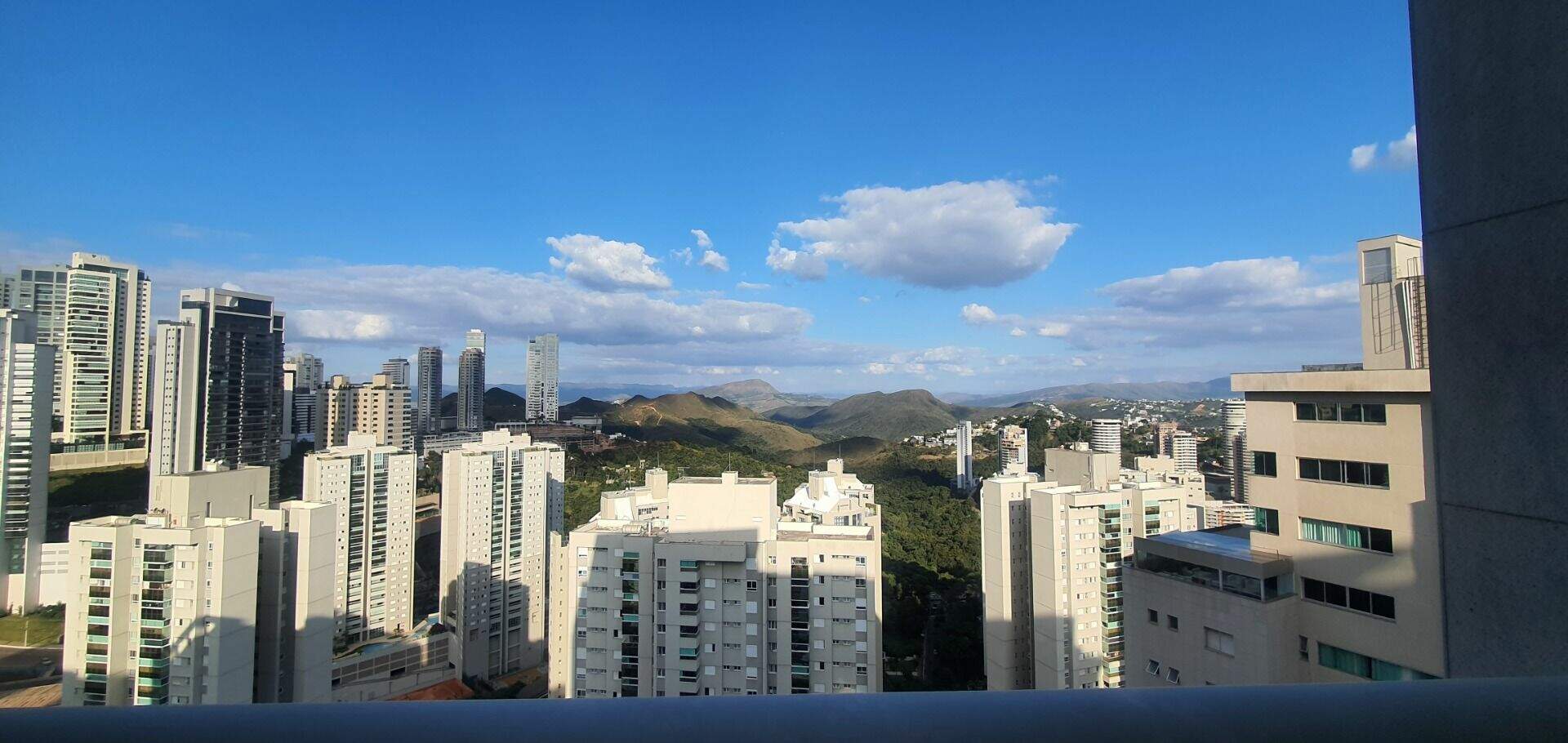 Apartamento à venda no Vila da Serra: 