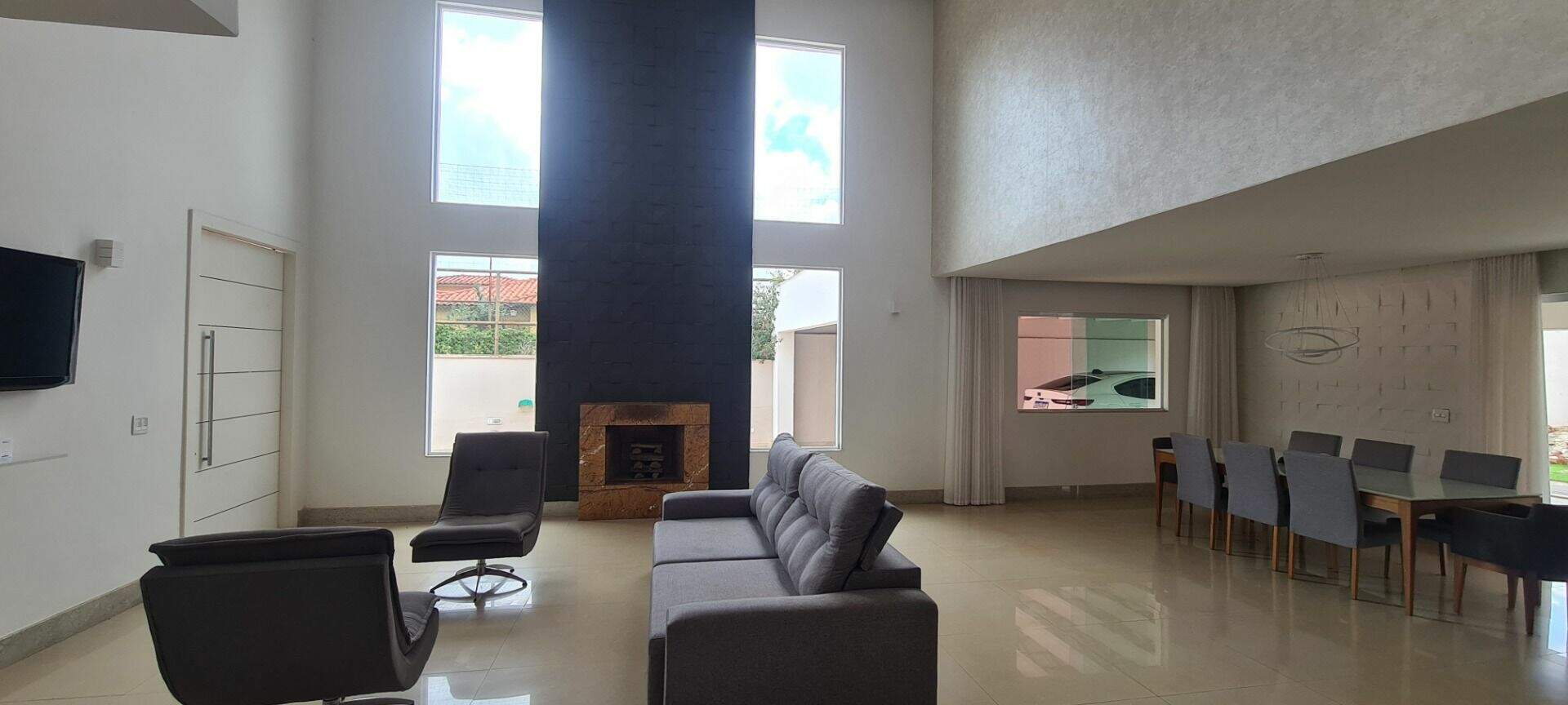 Casa à venda no Balneário Água Limpa: 