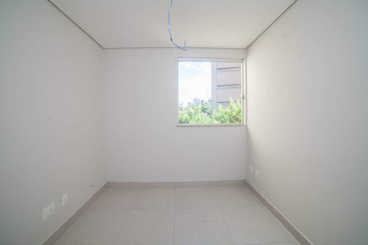 Apartamento à venda com 3 quartos, 70m² - Foto 13