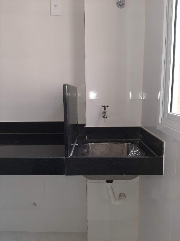 Apartamento à venda com 2 quartos, 45m² - Foto 11