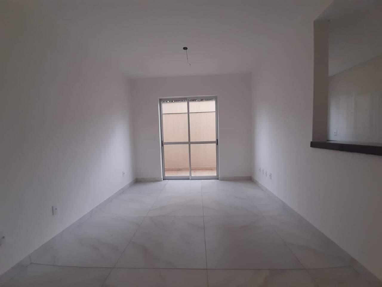 Apartamento à venda com 2 quartos, 56m² - Foto 9