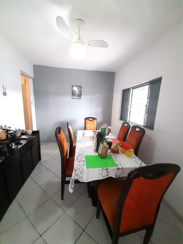 Casa, 5 quartos, 249 m² - Foto 4