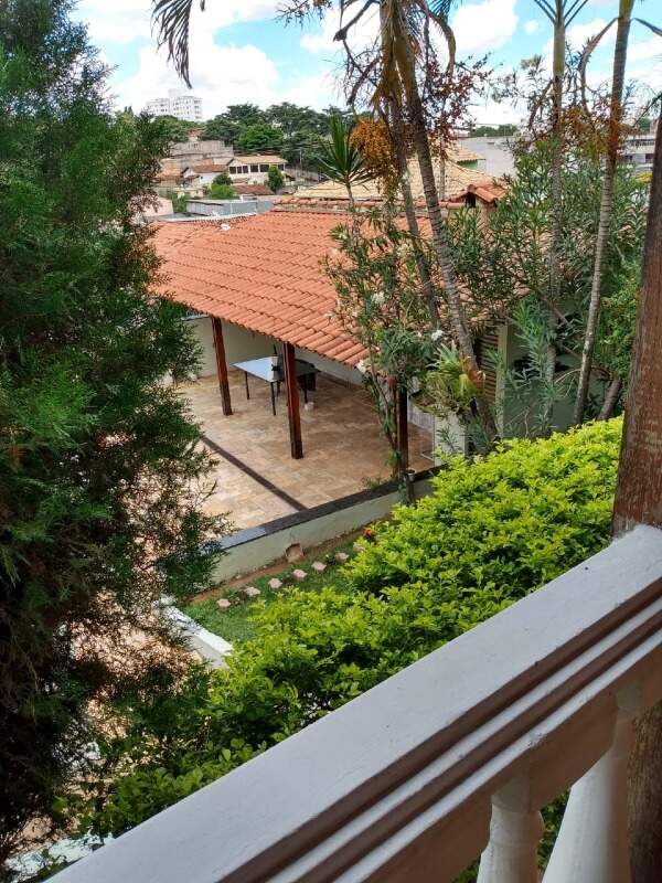 Casa, 3 quartos, 240 m² - Foto 11