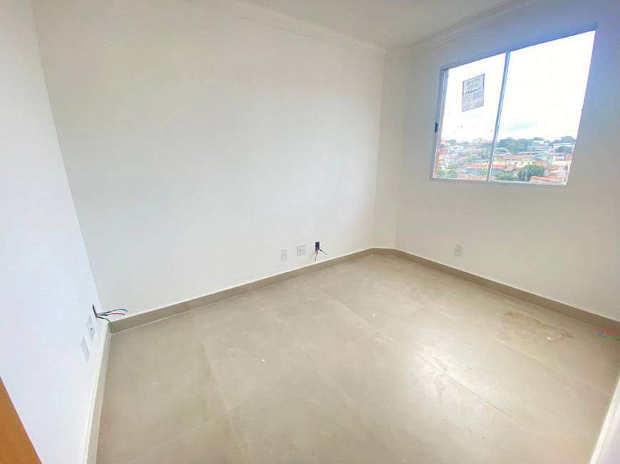 Apartamento à venda com 2 quartos, 45m² - Foto 14