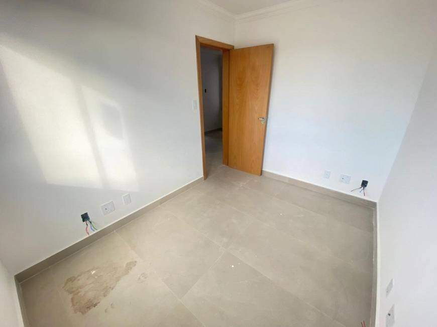 Apartamento à venda com 2 quartos, 45m² - Foto 11