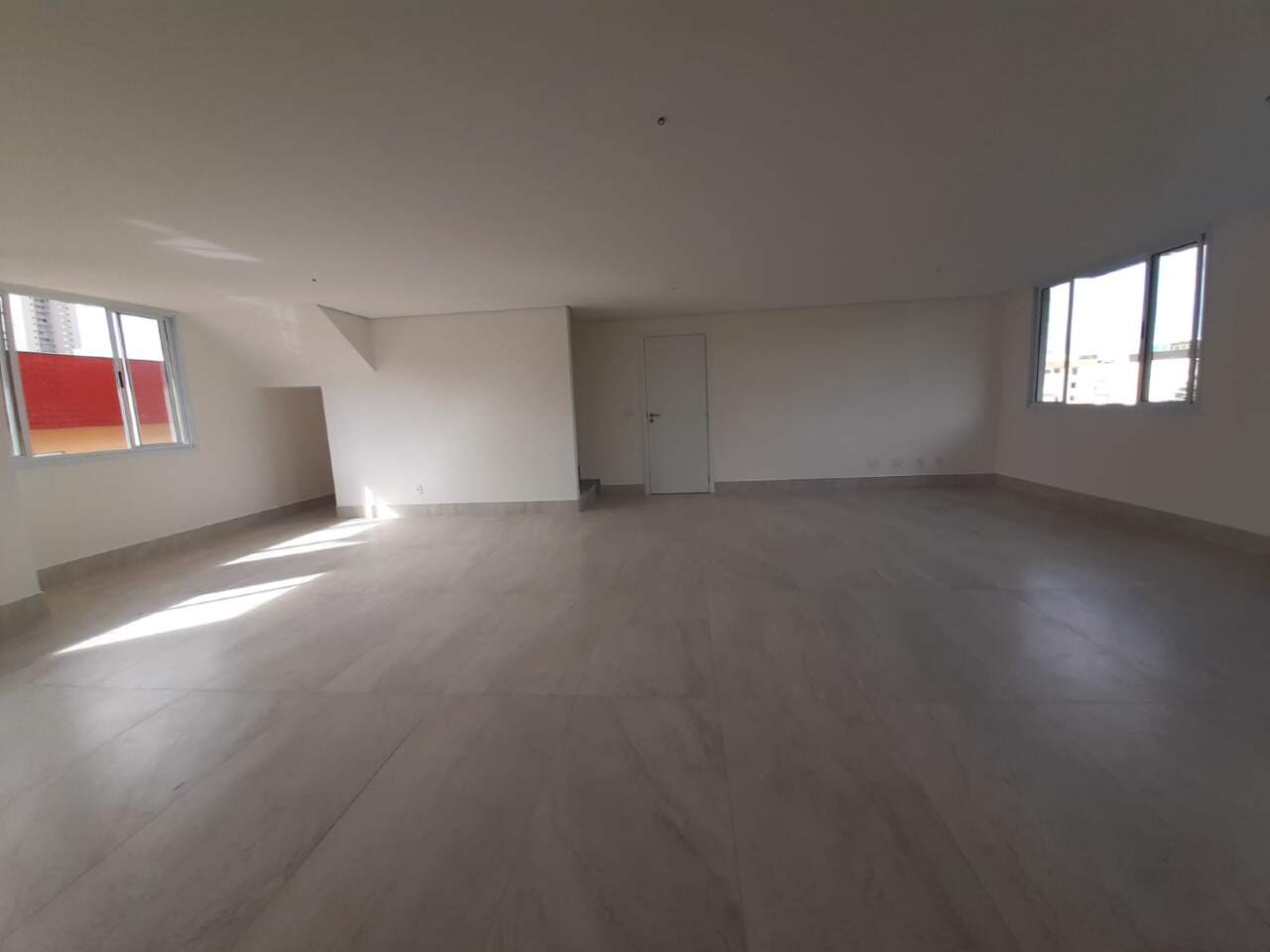 Cobertura, 5 quartos, 304 m² - Foto 3