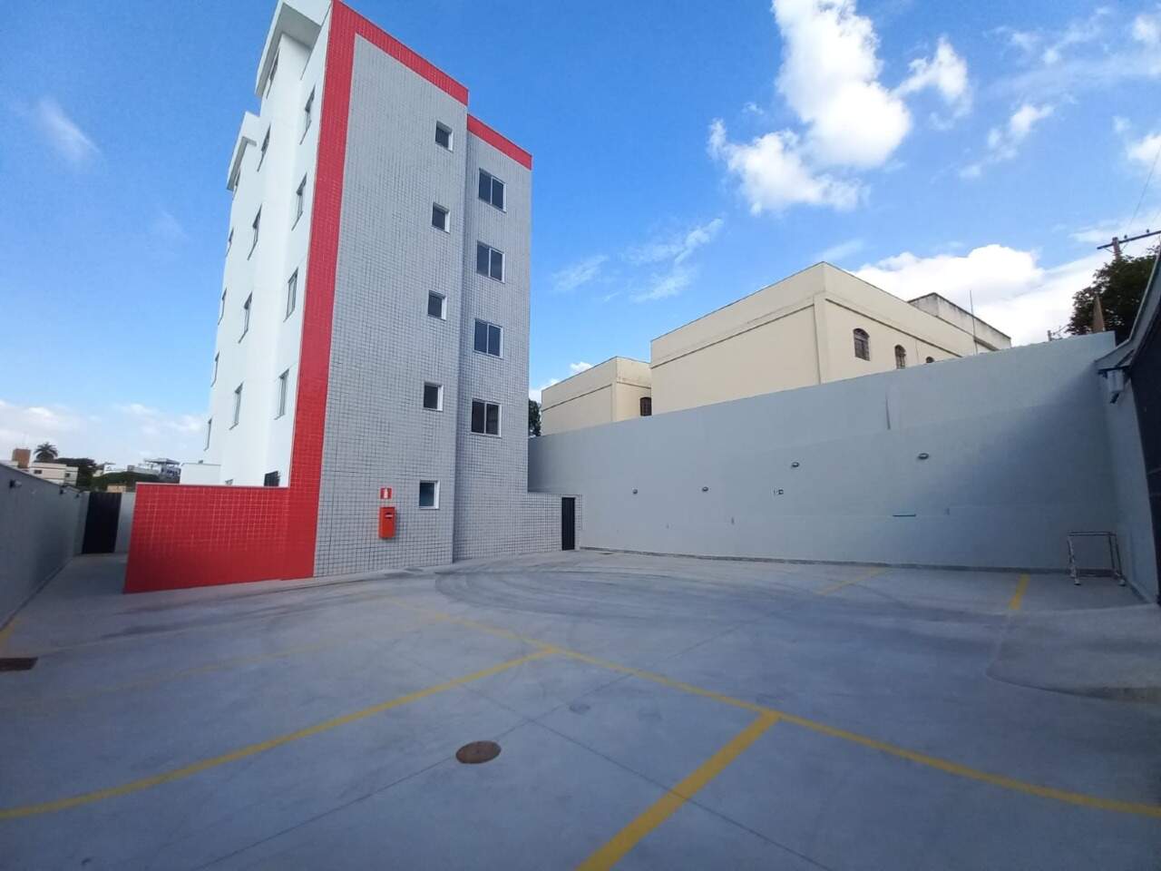 Apartamento à venda com 2 quartos, 48m² - Foto 19