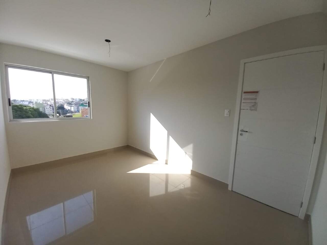 Apartamento à venda com 2 quartos, 48m² - Foto 2