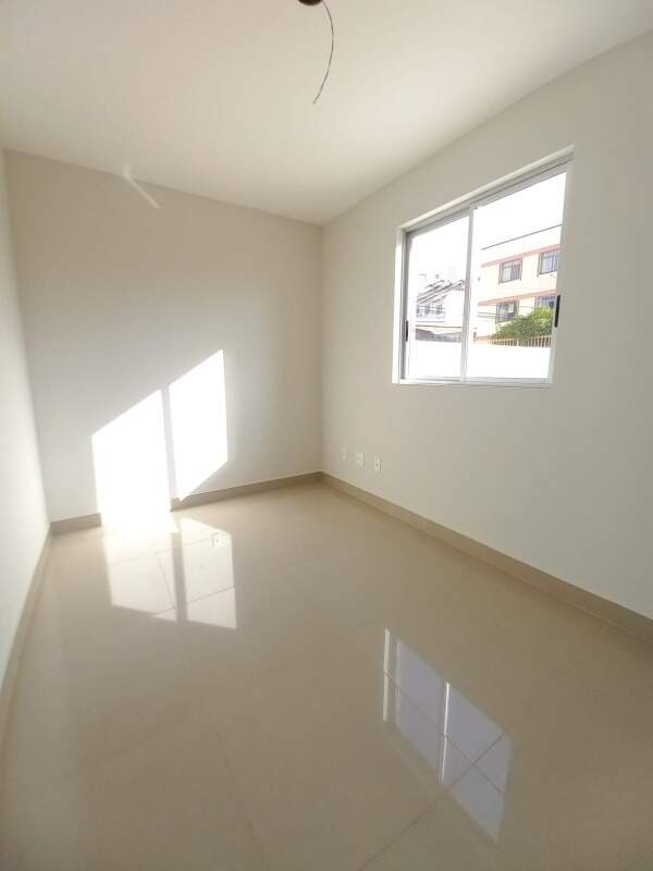 Apartamento à venda com 2 quartos, 48m² - Foto 12