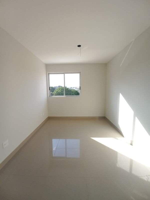 Apartamento à venda com 2 quartos, 48m² - Foto 1