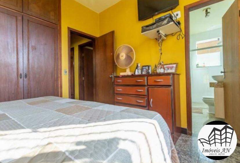 Apartamento à venda com 3 quartos, 111m² - Foto 11