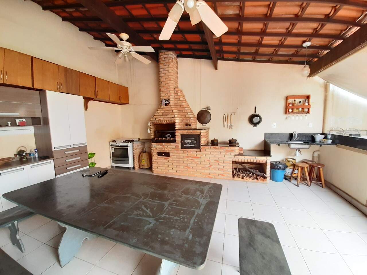 Casa à venda com 3 quartos, 92m² - Foto 7