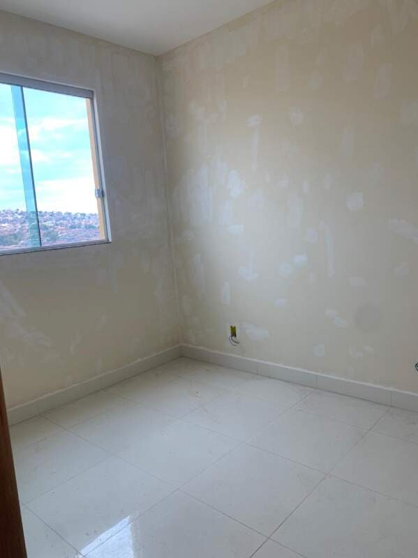 Apartamento à venda com 2 quartos, 48m² - Foto 3