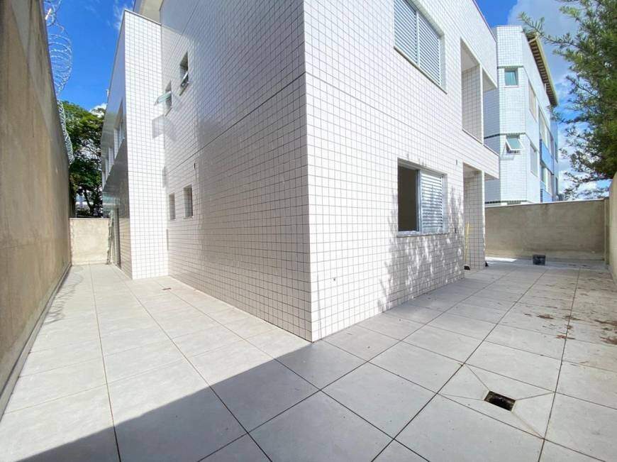 Apartamento à venda com 3 quartos, 95m² - Foto 10