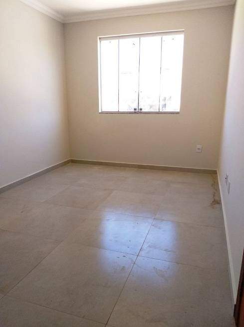 Apartamento à venda com 3 quartos, 60m² - Foto 4