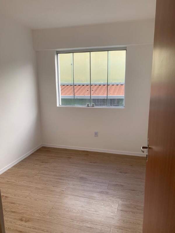 Apartamento à venda com 3 quartos, 65m² - Foto 3