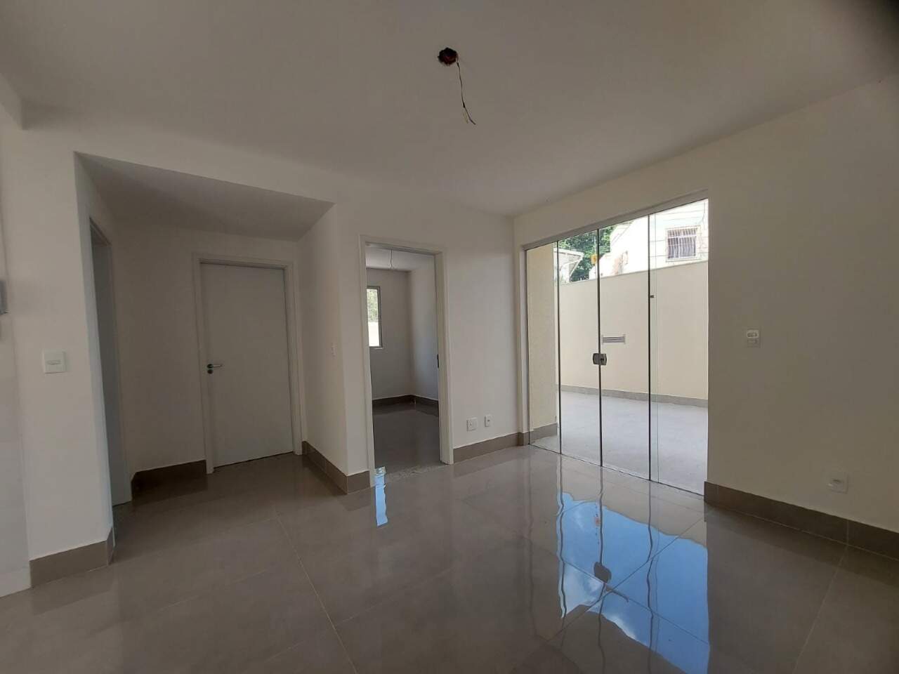 Apartamento à venda com 2 quartos, 53m² - Foto 7