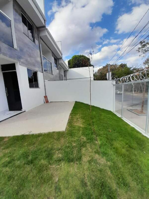 Casa, 3 quartos, 87 m² - Foto 2