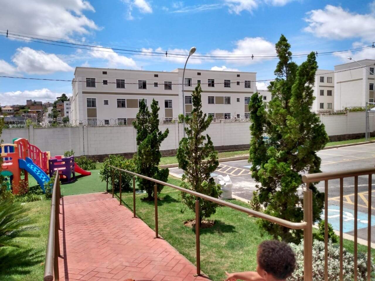 Apartamento à venda com 2 quartos, 47m² - Foto 1