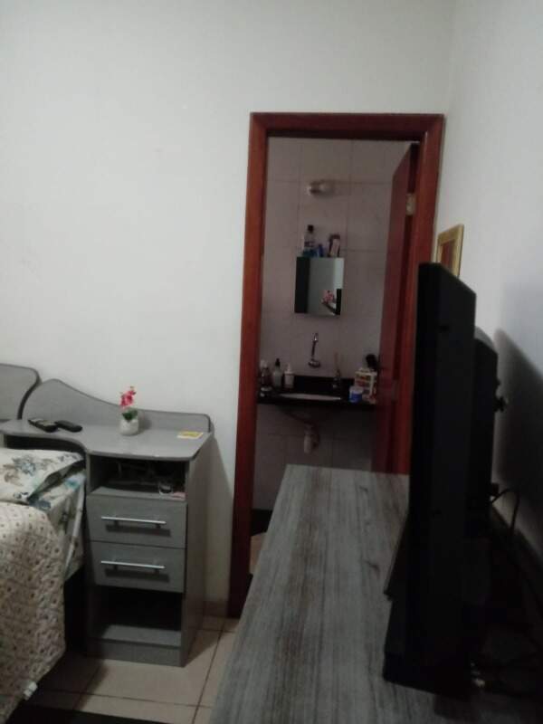 Casa, 7 quartos, 220 m² - Foto 17
