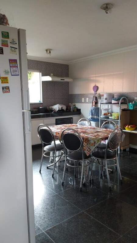 Casa, 7 quartos, 220 m² - Foto 9