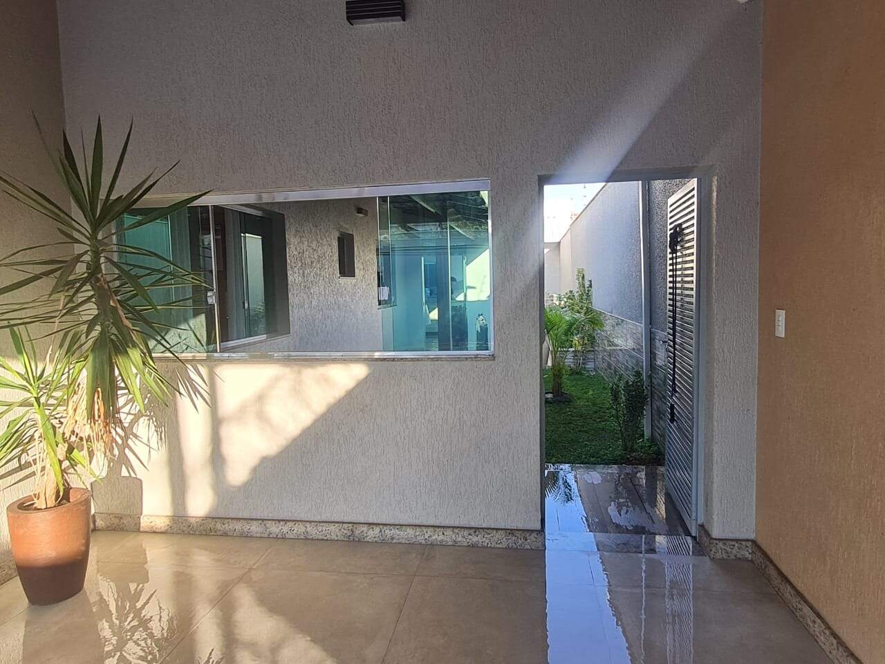 Casa à venda com 4 quartos, 300m² - Foto 10