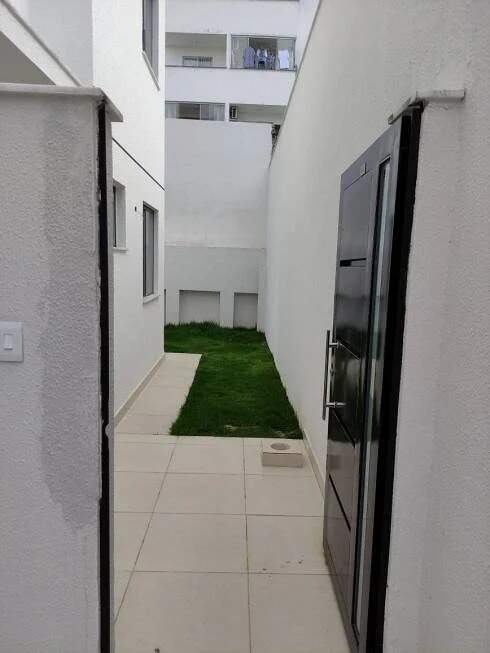 Apartamento à venda com 3 quartos, 82m² - Foto 4