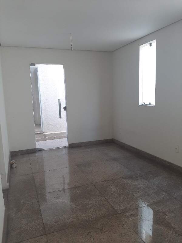 Casa, 5 quartos, 245 m² - Foto 4