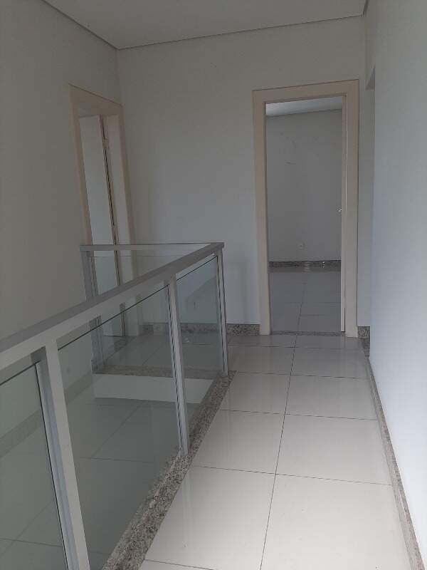 Casa, 5 quartos, 245 m² - Foto 8
