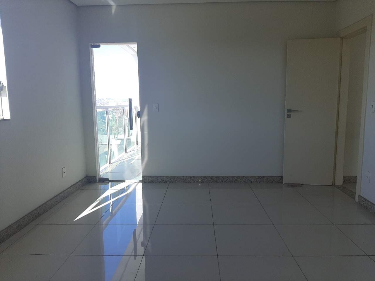Casa, 5 quartos, 245 m² - Foto 5