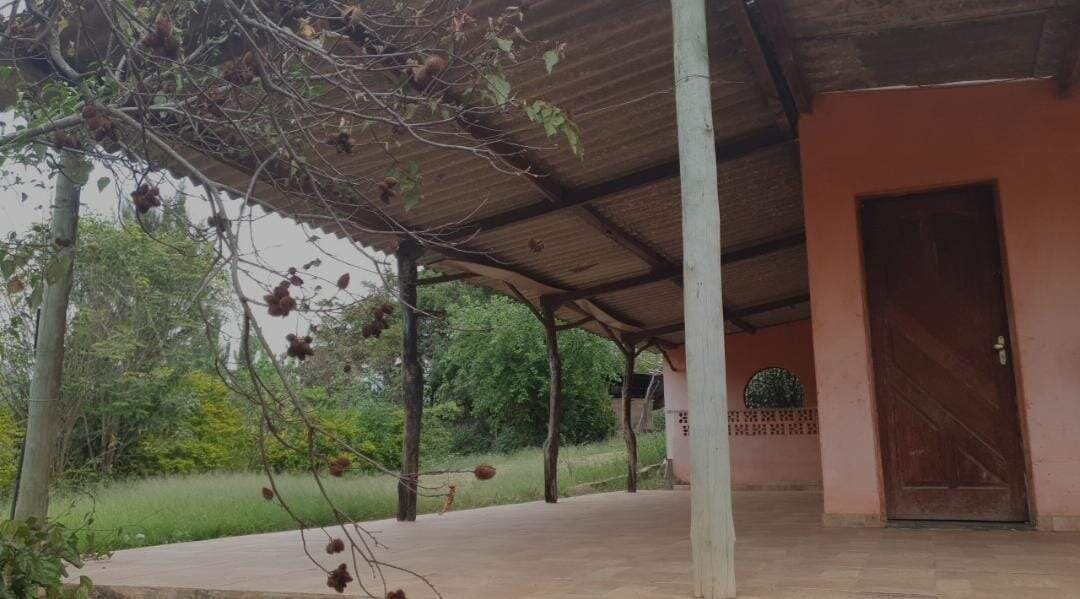 Fazenda à venda com 3 quartos, 200m² - Foto 1