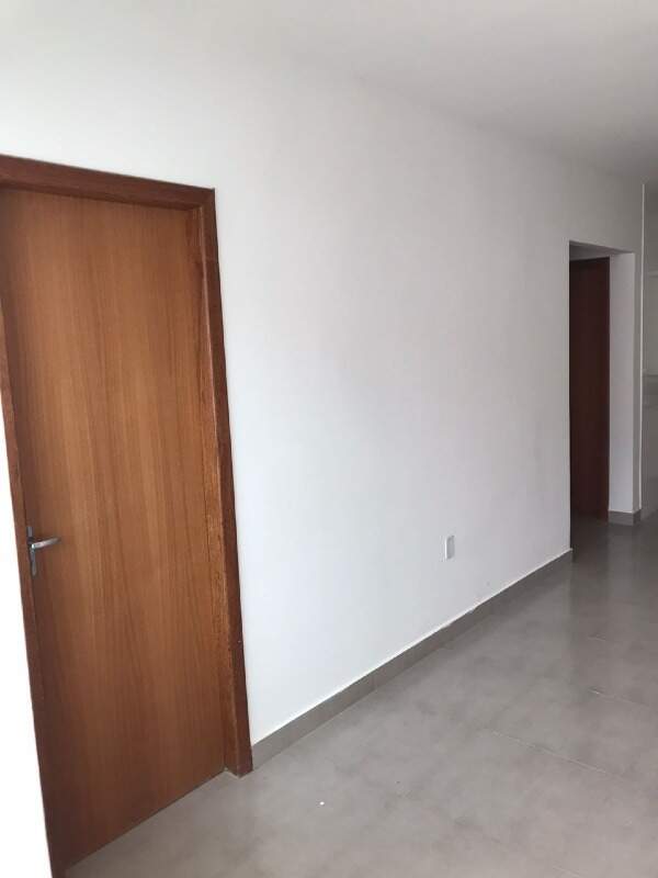 Casa à venda com 3 quartos, 65m² - Foto 15