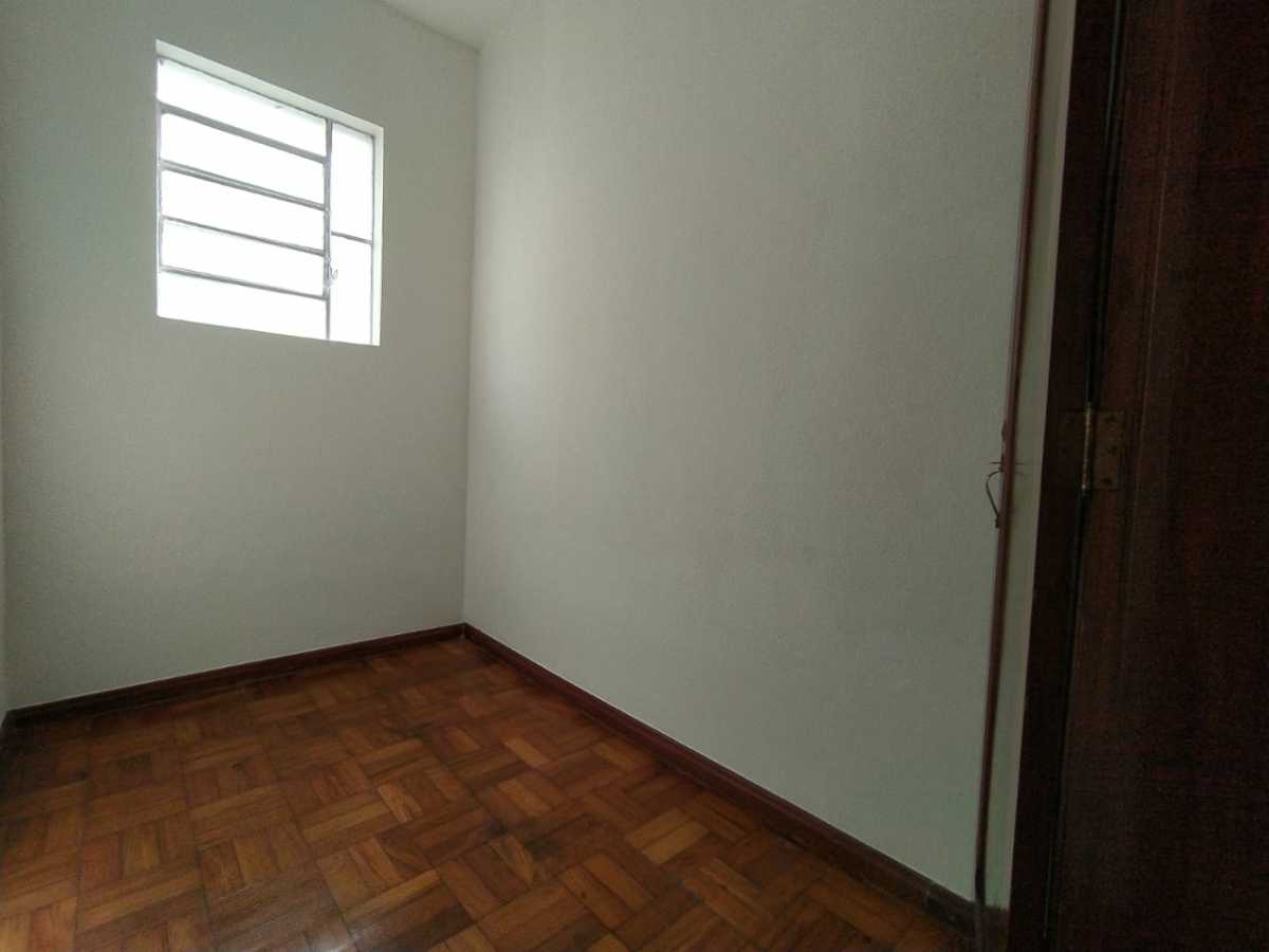 Casa para alugar com 4 quartos, 117m² - Foto 5