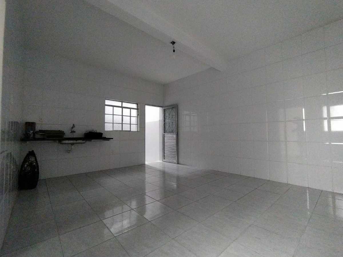 Casa para alugar com 4 quartos, 117m² - Foto 7