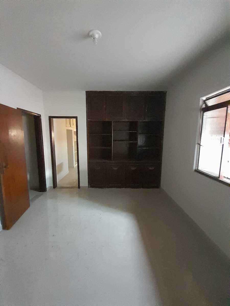 Casa para alugar com 4 quartos, 270m² - Foto 8