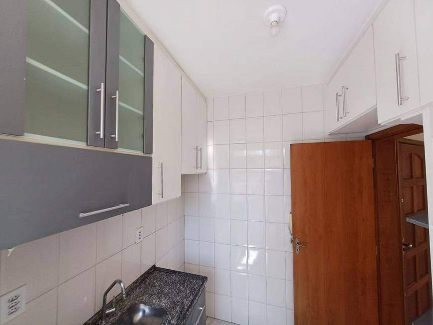 Apartamento à venda com 3 quartos, 72m² - Foto 8