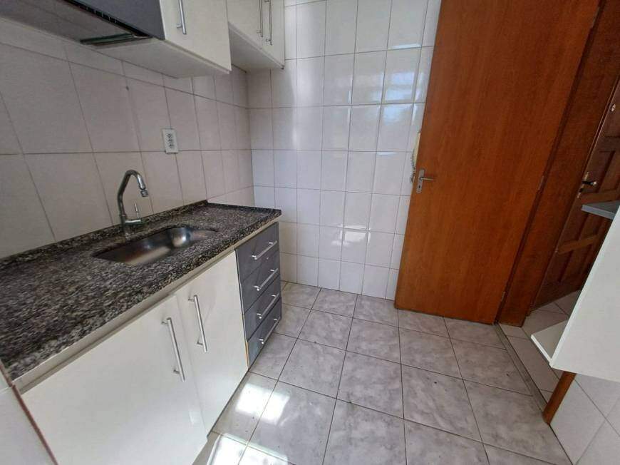 Apartamento à venda com 3 quartos, 72m² - Foto 10