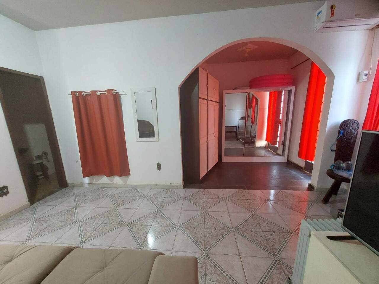 Casa, 5 quartos, 433 m² - Foto 1