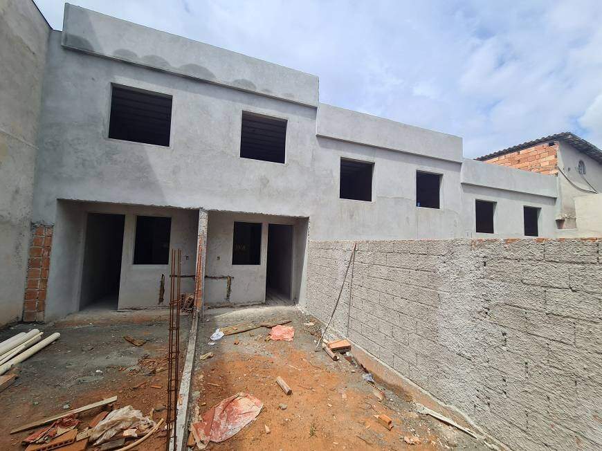 Casa, 2 quartos, 80 m² - Foto 1