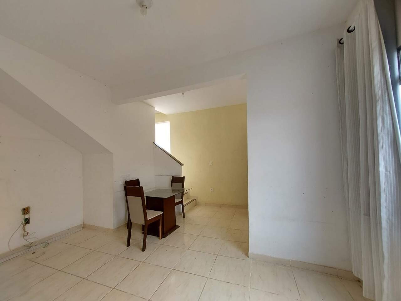 Casa, 2 quartos, 67 m² - Foto 1