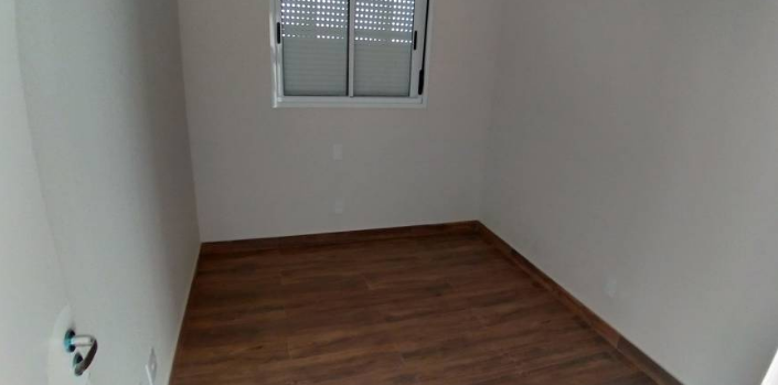 Apartamento à venda com 3 quartos, 80m² - Foto 2