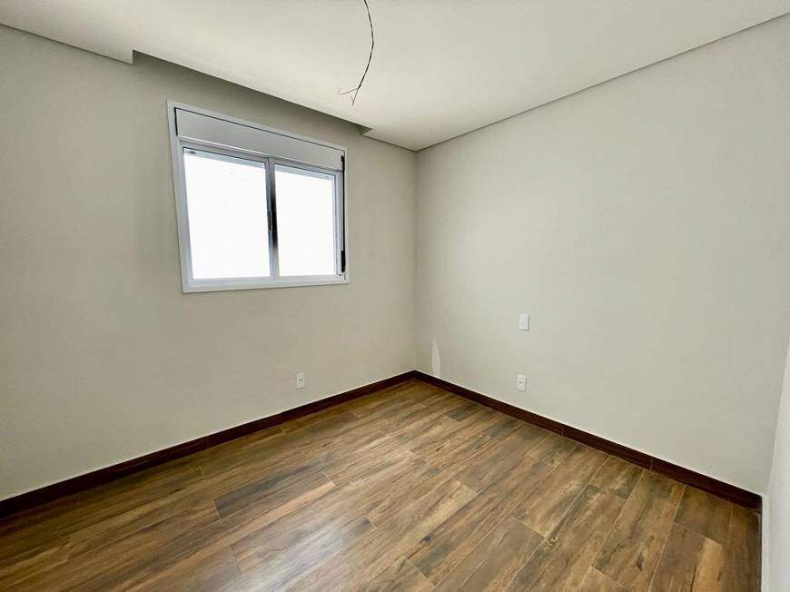 Apartamento à venda com 3 quartos, 80m² - Foto 23