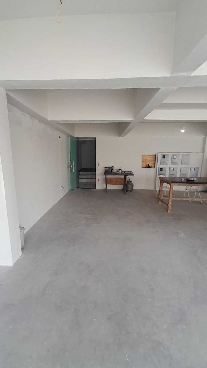 Apartamento à venda com 3 quartos, 160m² - Foto 4