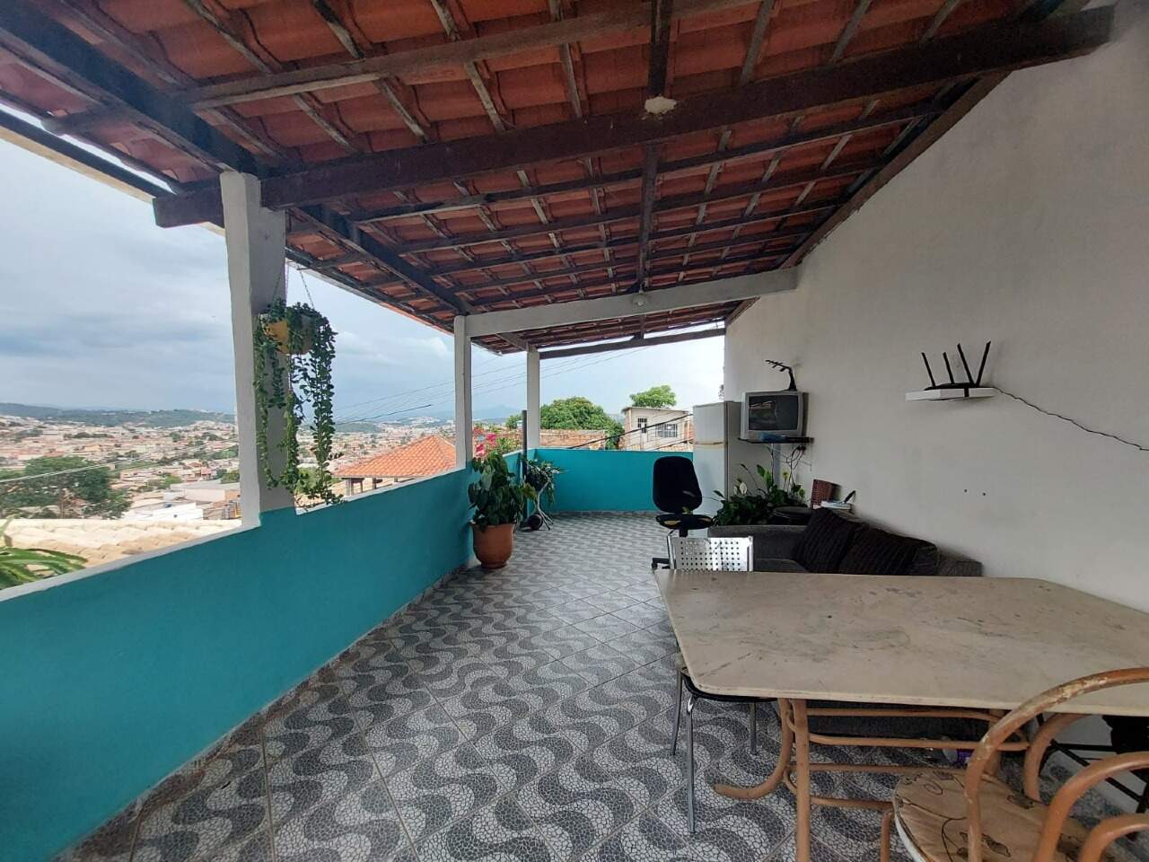 Casa à venda com 4 quartos, 125m² - Foto 3