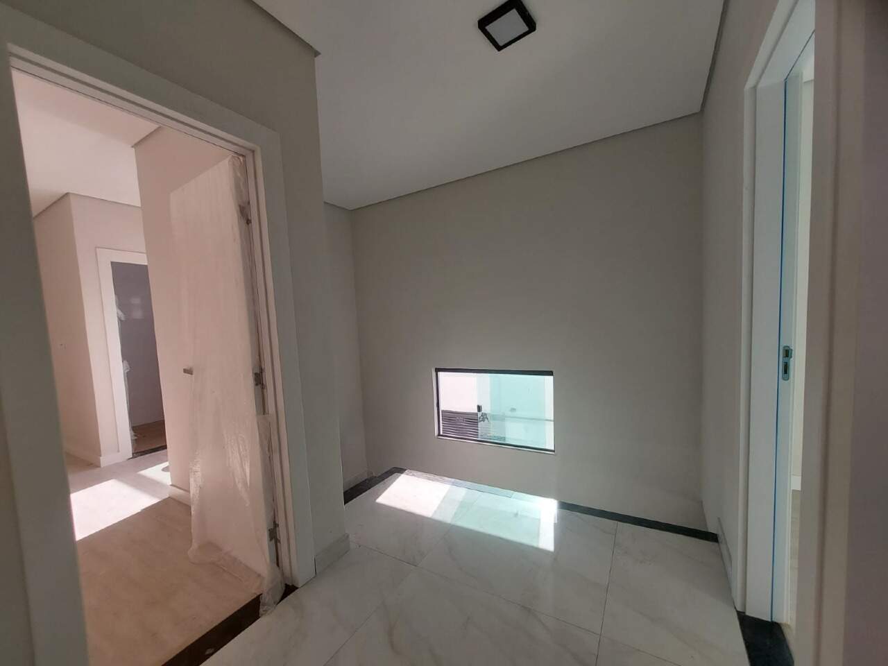 Casa à venda com 3 quartos, 80m² - Foto 5